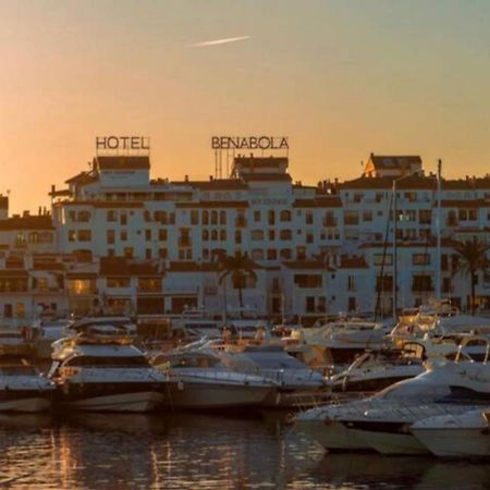 Ferienwohnung Banus Waterfront Penthouse Marbella Exterior foto